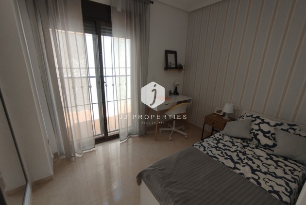 Segunda mano - Chalet -
San Miguel de Salinas - Inland