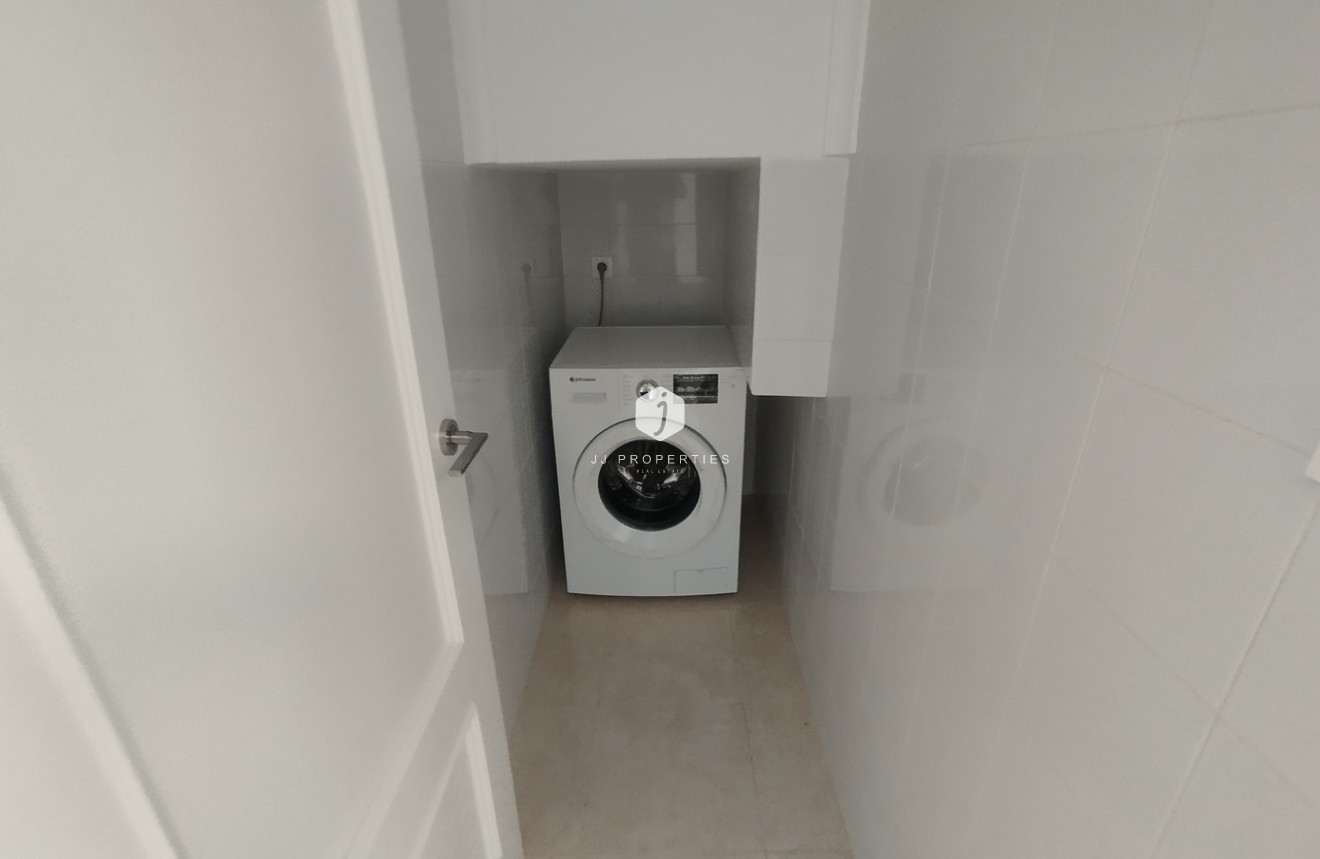 Segunda mano - Chalet -
San Miguel de Salinas - Inland