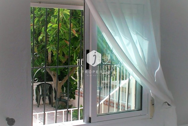 Segunda mano - Villa -
Torrevieja - Costa Blanca