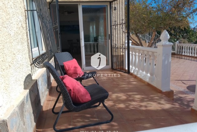 Segunda mano - Villa -
Torrevieja - Costa Blanca