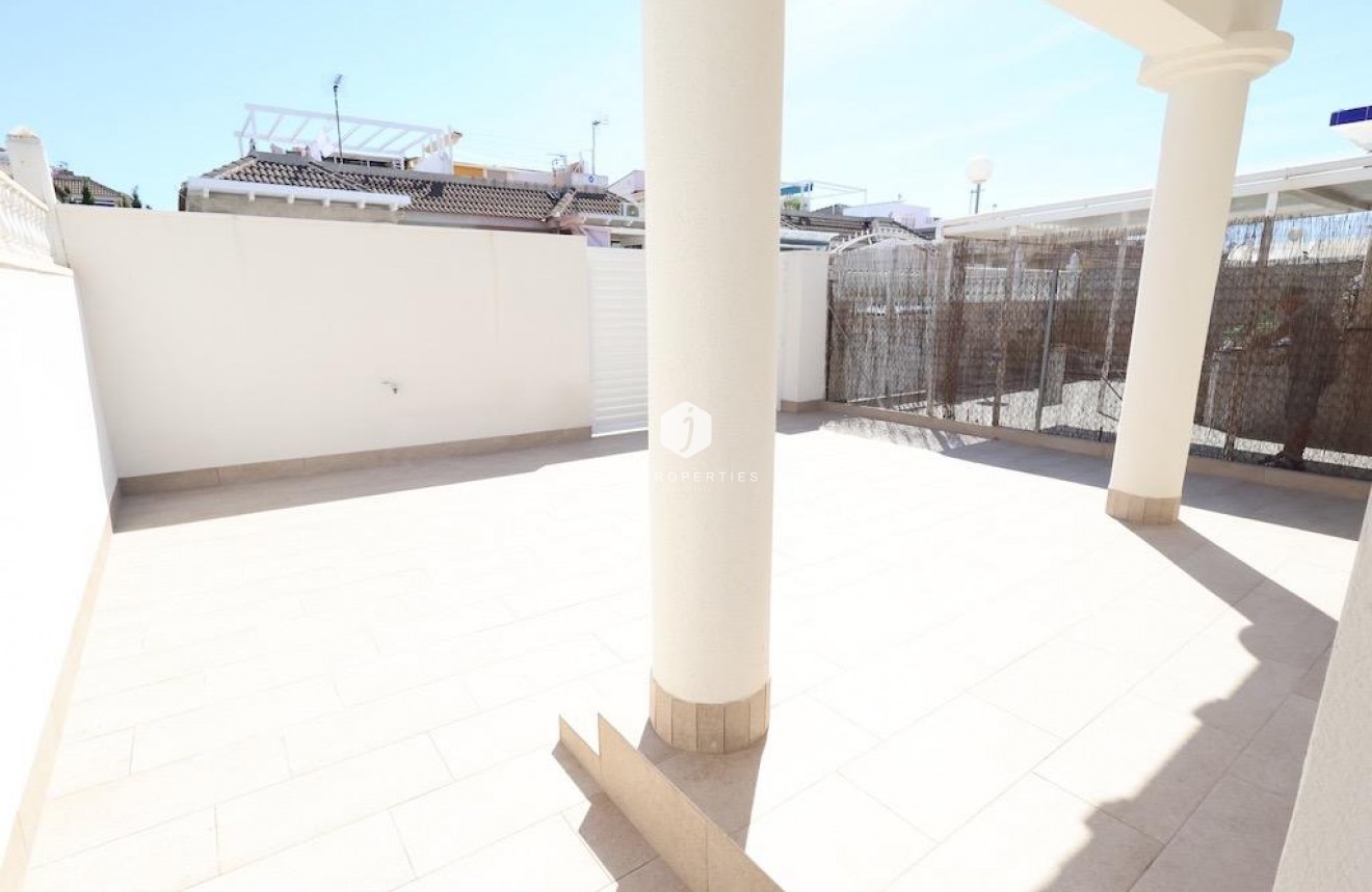 Segunda mano - Chalet -
Torrevieja - Costa Blanca