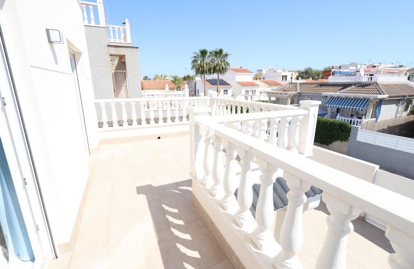 Segunda mano - Chalet -
Torrevieja - Costa Blanca