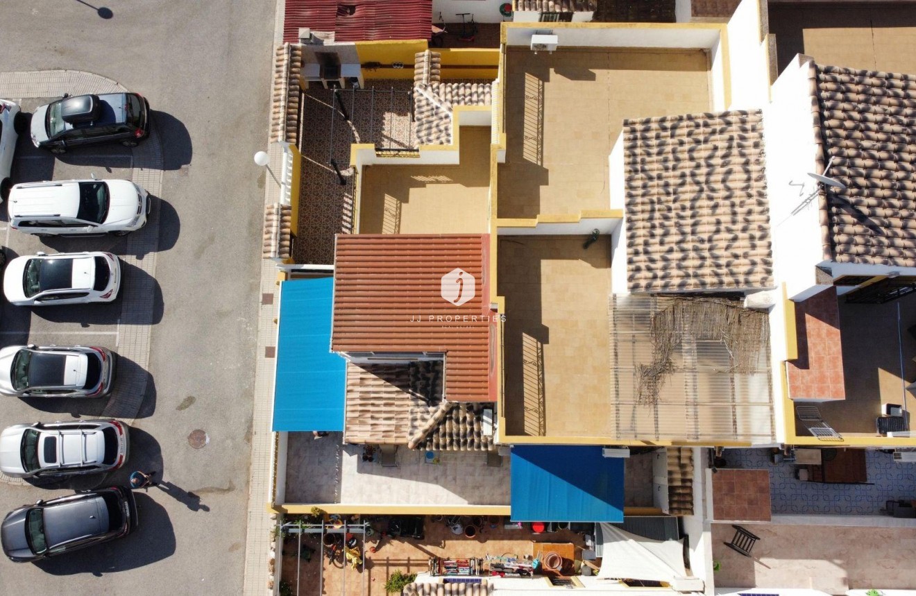 Segunda mano - Chalet -
Torrevieja - Los Balcones