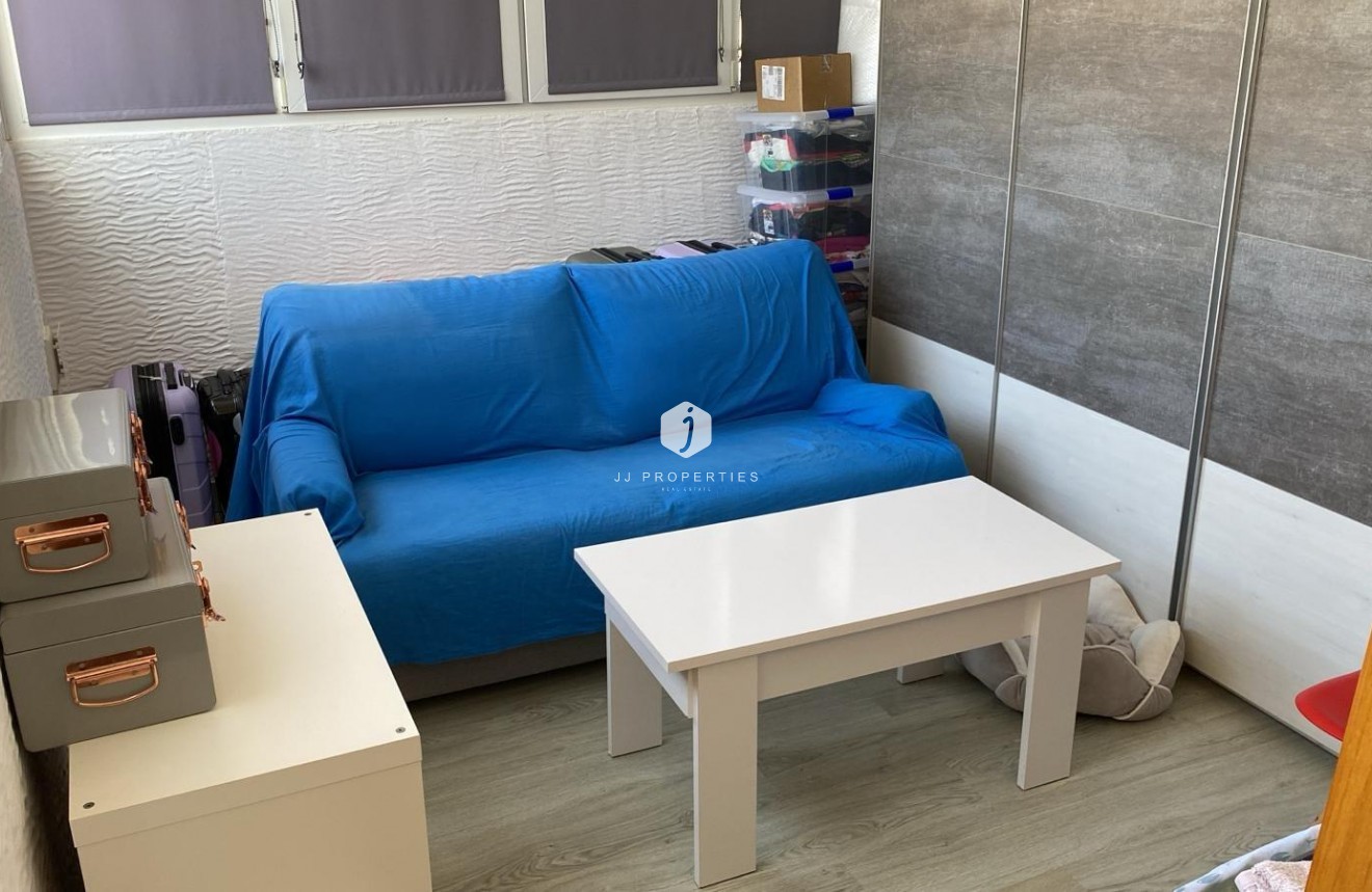 Segunda mano - Chalet -
Torrevieja - Los Balcones