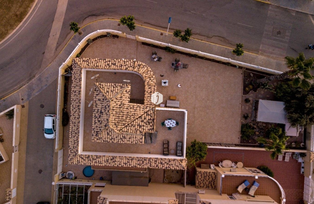 Segunda mano - Villa -
Torrevieja - La Siesta - El Salado - Torreta