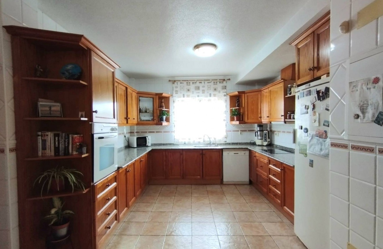 Segunda mano - Villa -
Torrevieja - La Siesta - El Salado - Torreta