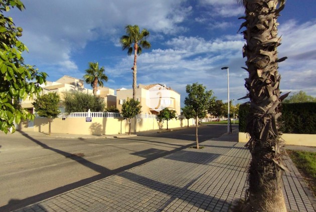 Segunda mano - Villa -
Torrevieja - La Siesta - El Salado - Torreta