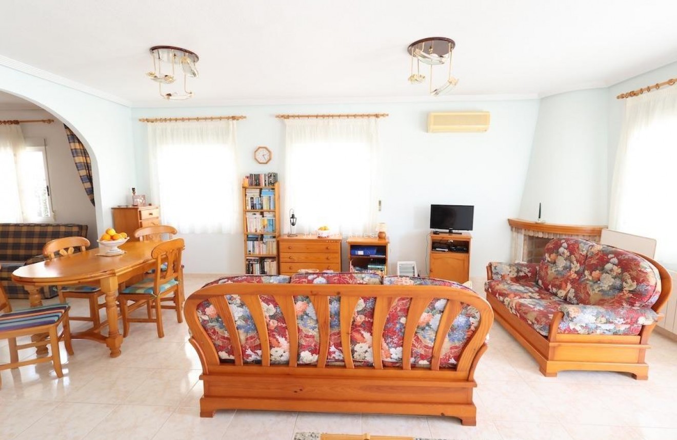 Segunda mano - Villa -
Orihuela Costa - Costa Blanca