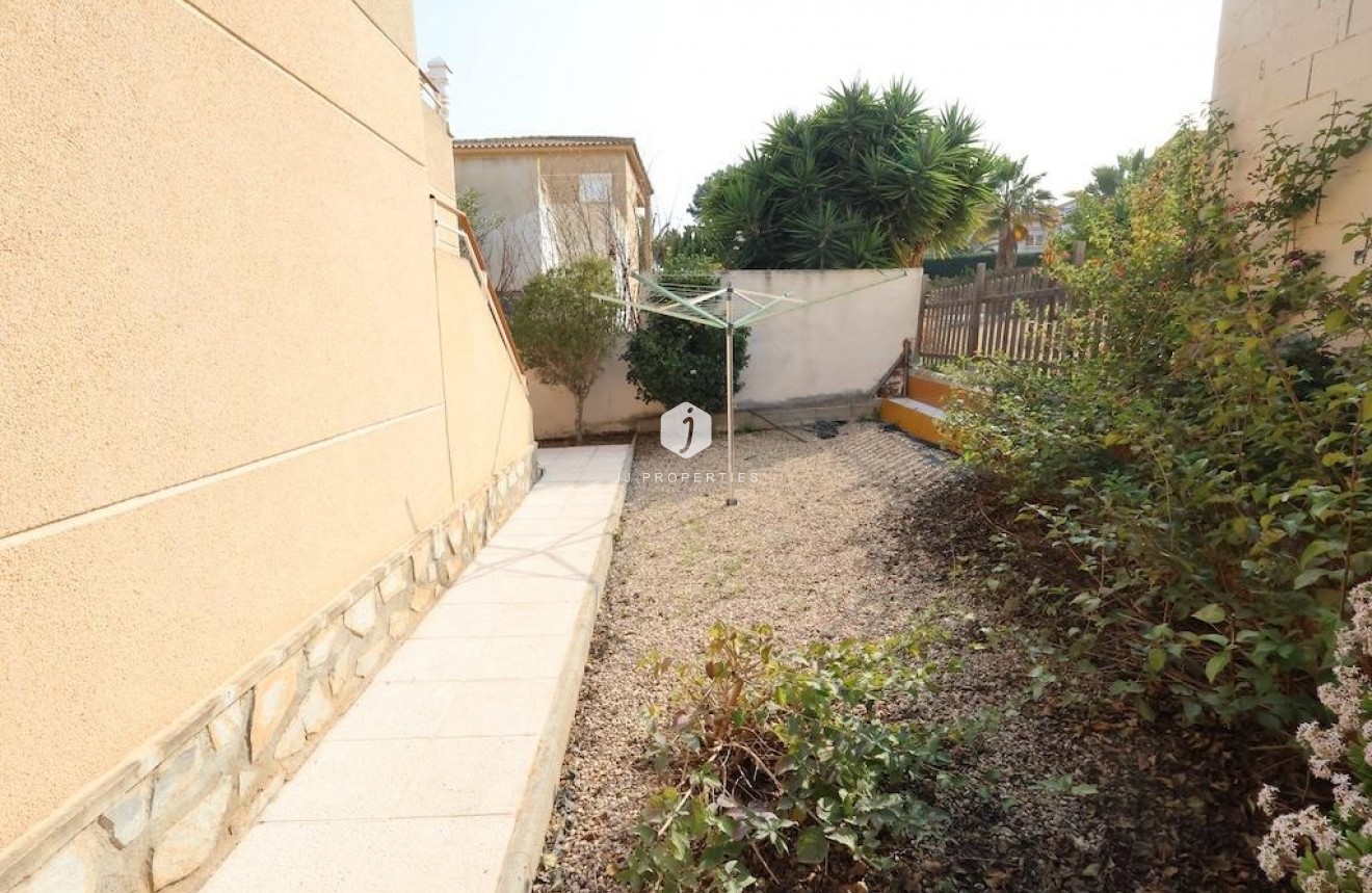 Segunda mano - Villa -
Orihuela Costa - Costa Blanca