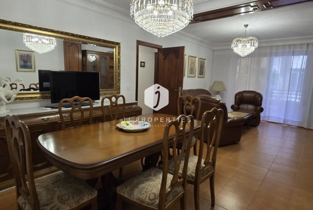 D'occasion - Appartement -
Torrevieja - Centro