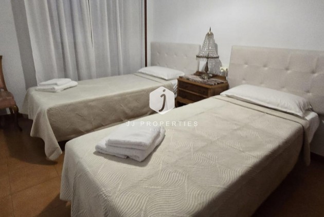 D'occasion - Appartement -
Torrevieja - Centro