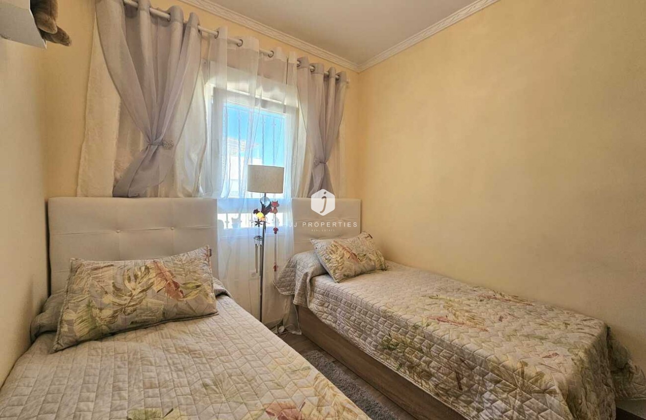 Segunda mano - Villa -
Torrevieja - Torre Del Moro