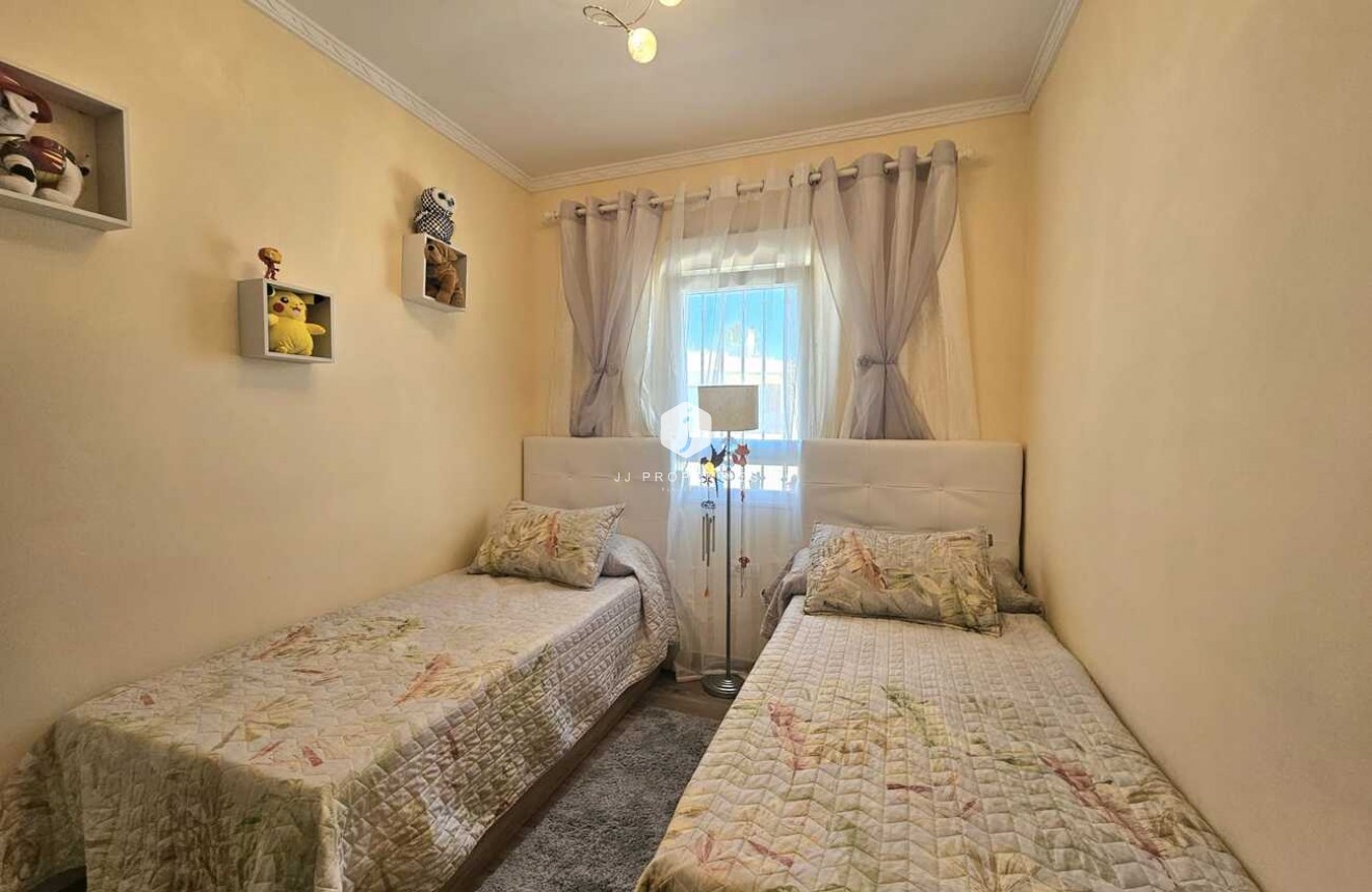 Segunda mano - Villa -
Torrevieja - Torre Del Moro