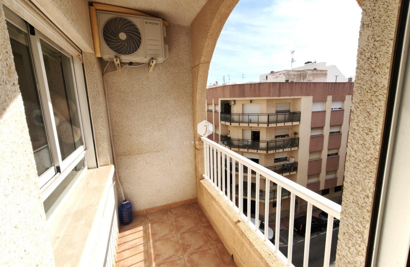 Segunda mano - Apartamento / piso -
Torrevieja - Playa del Cura