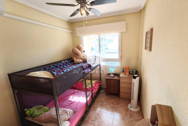 Segunda mano - Apartamento / piso -
Torrevieja - Playa del Cura