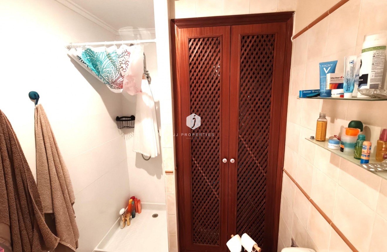 Segunda mano - Apartamento / piso -
Torrevieja - Playa del Cura