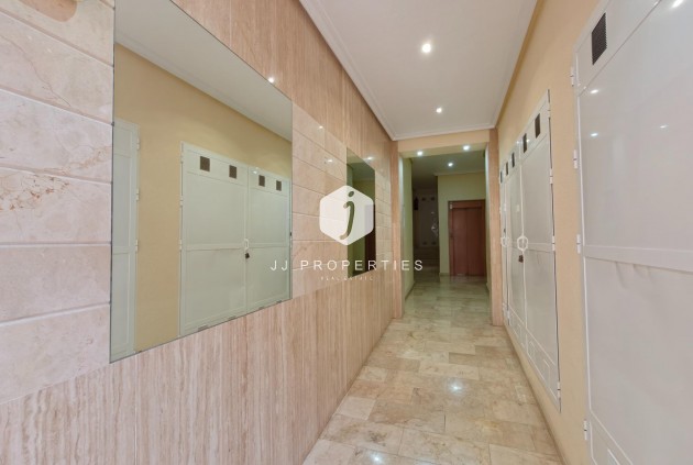 Segunda mano - Apartamento / piso -
Torrevieja - Playa del Cura