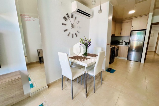 Segunda mano - Ático -
Torrevieja - Playa de los Locos