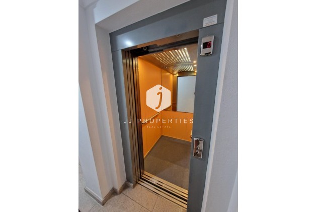 Segunda mano - Ático -
Torrevieja - Playa de los Locos