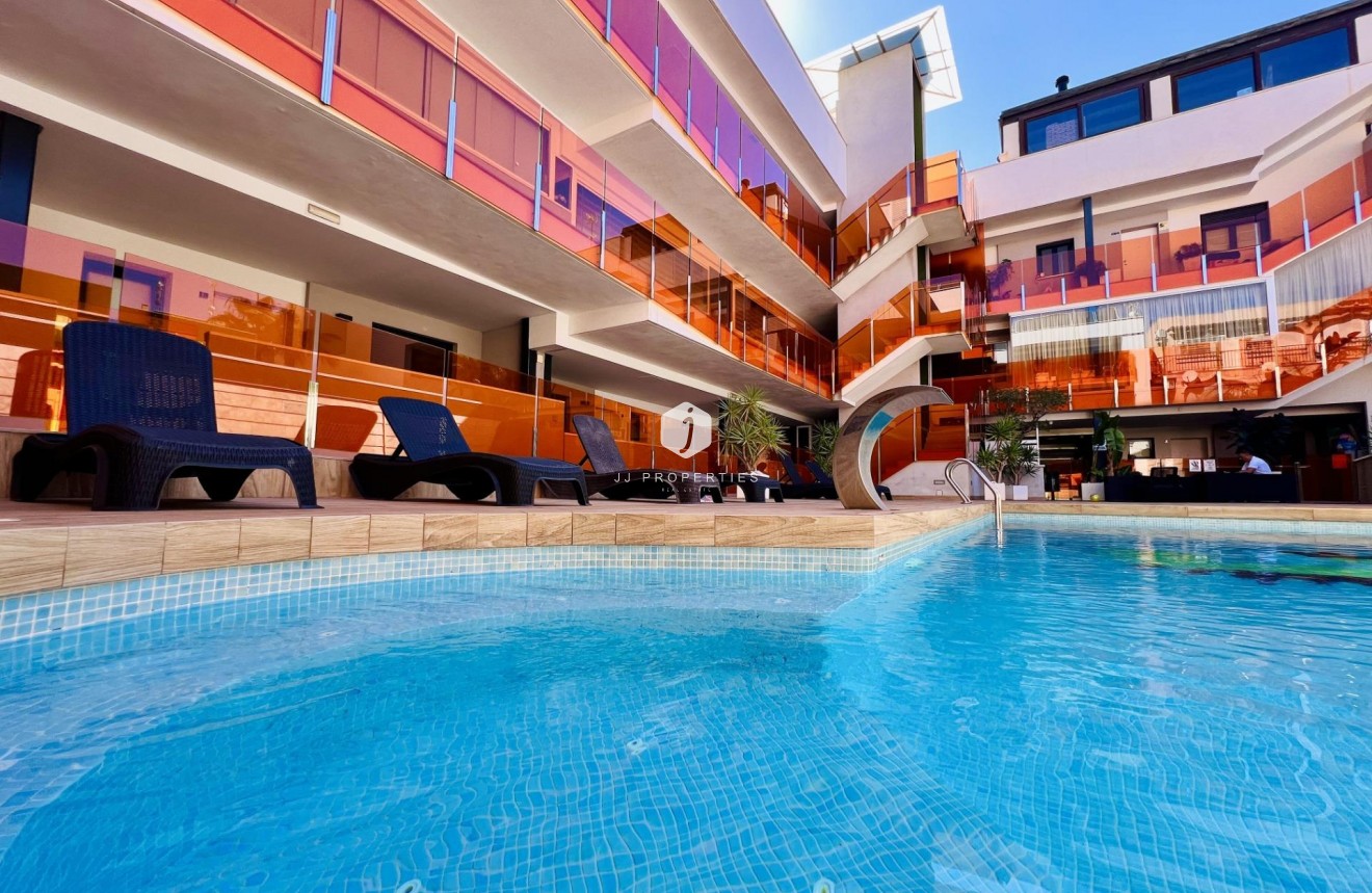 Segunda mano - Apartamento / piso -
Torrevieja - Playa del Cura