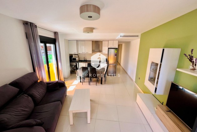 Segunda mano - Apartamento / piso -
Torrevieja - Playa del Cura