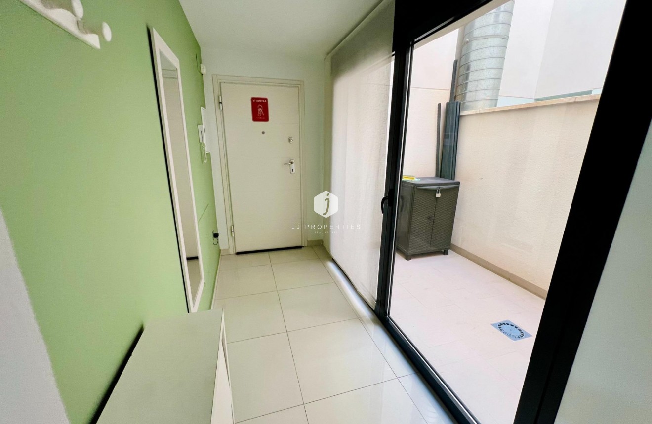 Segunda mano - Apartamento / piso -
Torrevieja - Playa del Cura