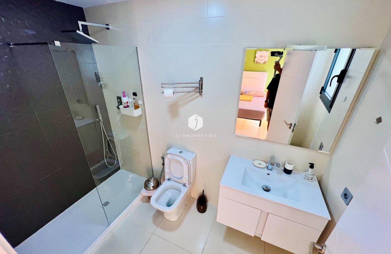 Segunda mano - Apartamento / piso -
Torrevieja - Playa del Cura