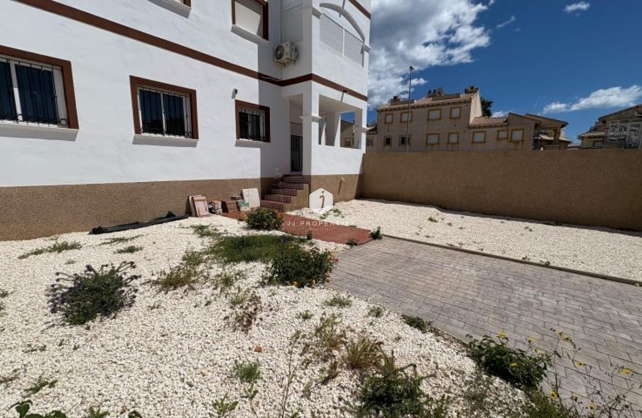 Segunda mano - Apartamento / piso -
Orihuela Costa - Costa Blanca