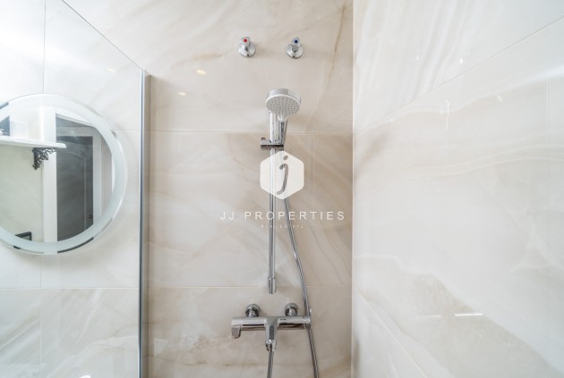 Segunda mano - Bungalow -
Torrevieja - La Mata