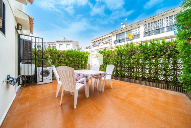 Segunda mano - Bungalow -
Torrevieja - La Mata