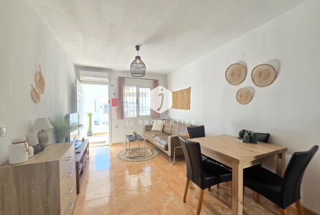 Segunda mano - Apartamento / piso -
Torrevieja - Costa Blanca