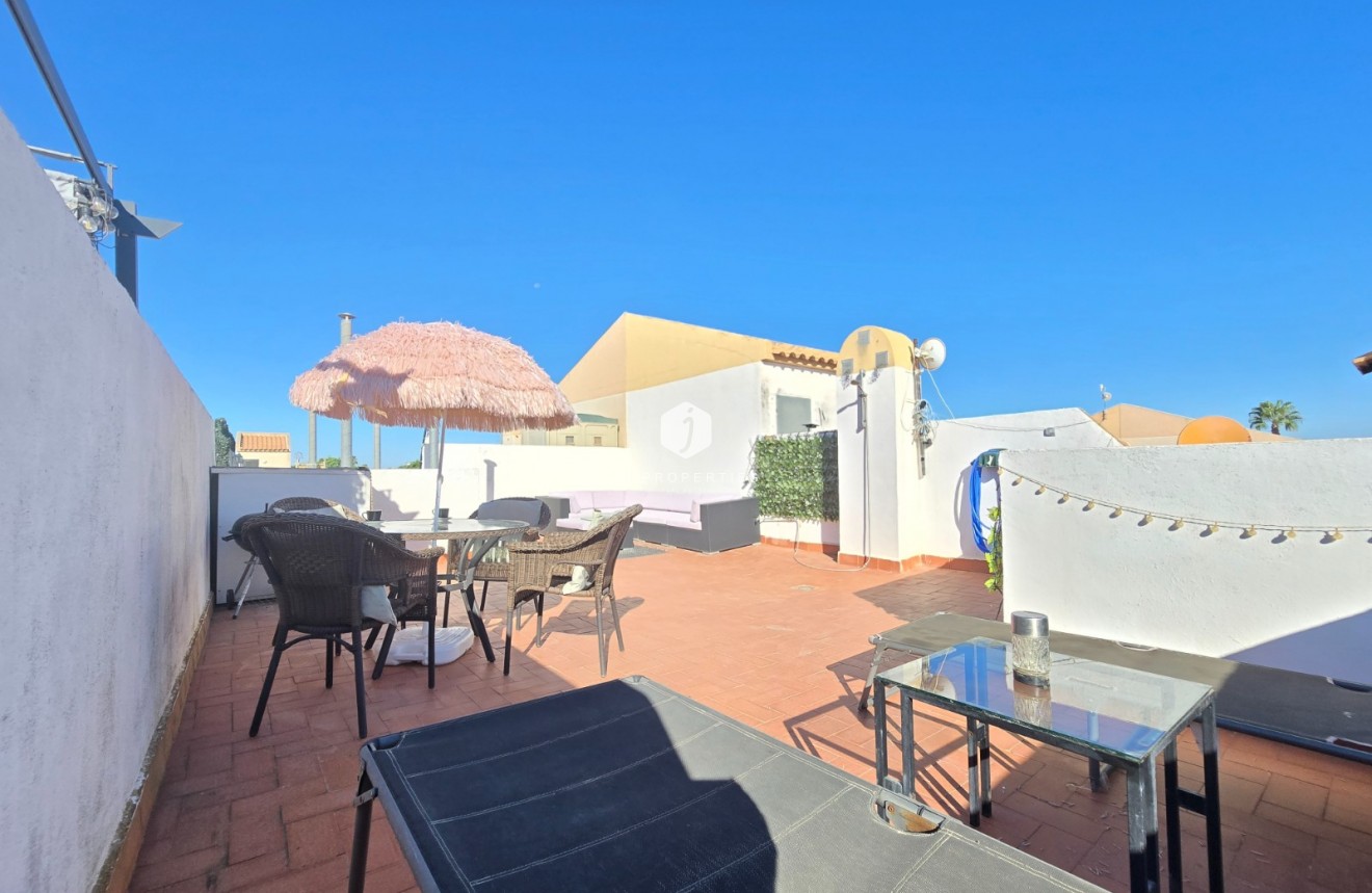 Segunda mano - Apartamento / piso -
Torrevieja - Costa Blanca