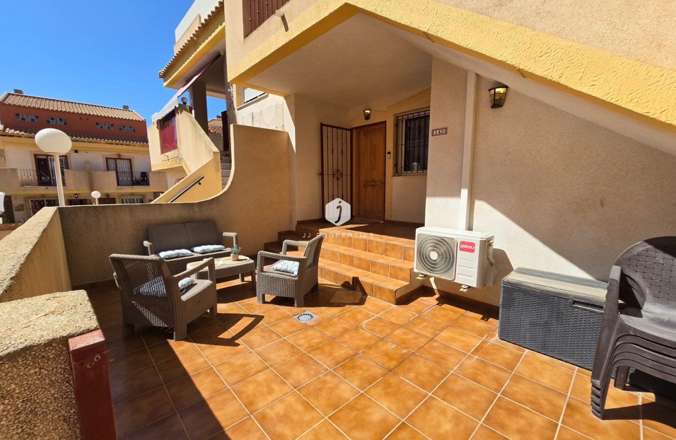 Segunda mano - Apartamento / piso -
Orihuela Costa - Costa Blanca