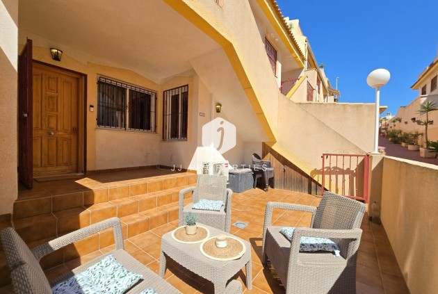 Segunda mano - Apartamento / piso -
Orihuela Costa - Costa Blanca
