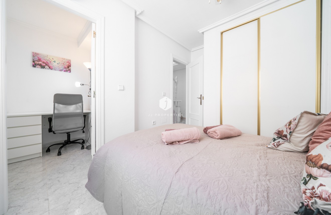 D'occasion - Chalet -
Orihuela Costa - Los Almendros - La Florida