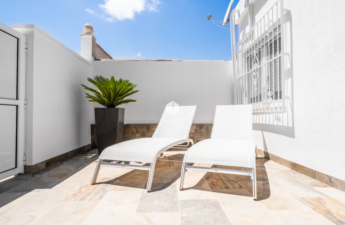 Segunda mano - Bungalow -
Torrevieja - Torretas