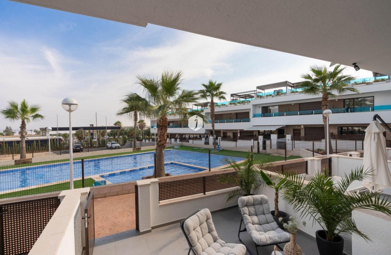 Segunda mano - Duplex -
Los Balcones - Costa Blanca