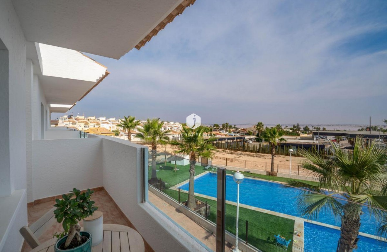 Segunda mano - Duplex -
Los Balcones - Costa Blanca