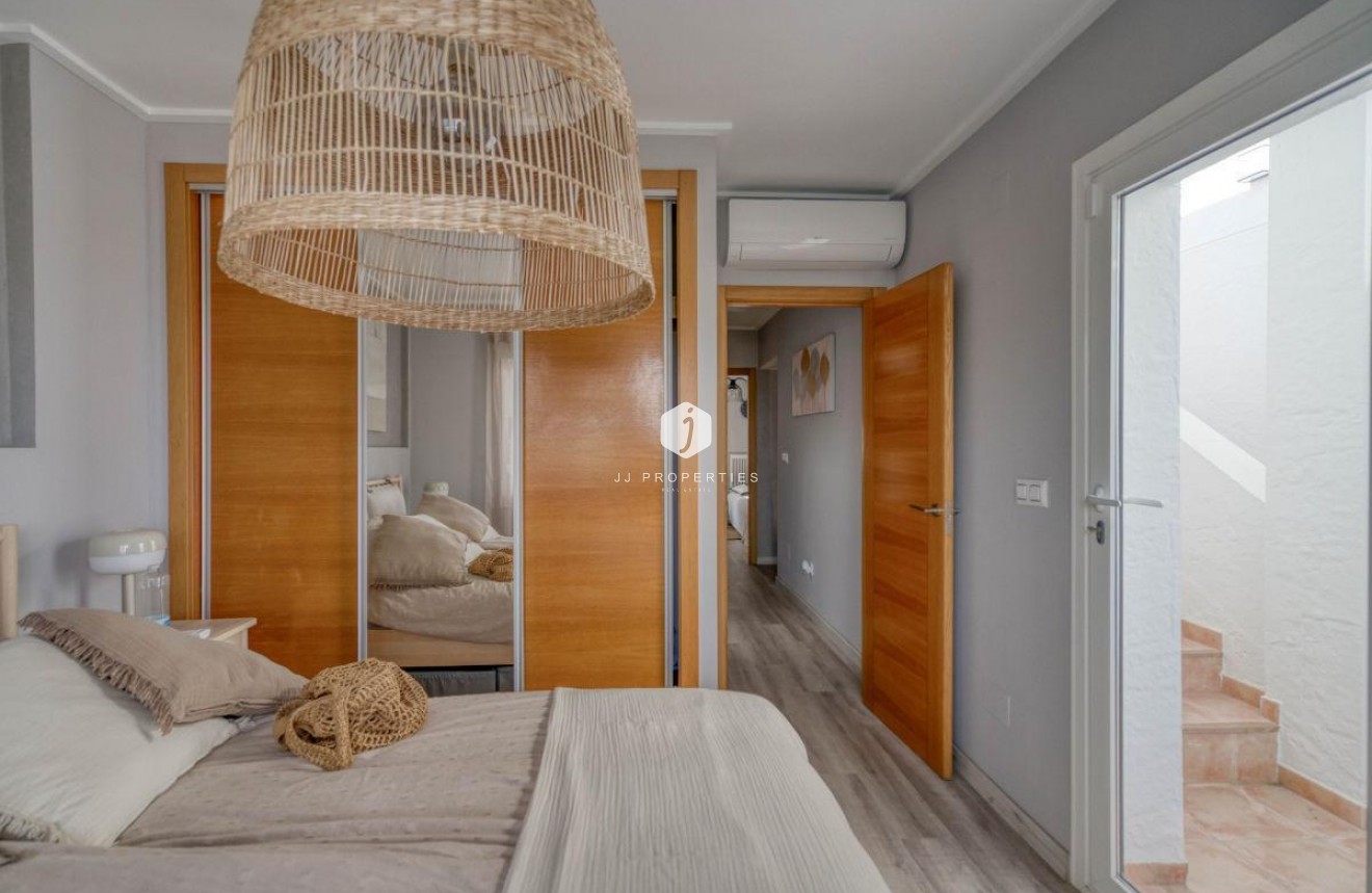 Segunda mano - Duplex -
Los Balcones - Costa Blanca