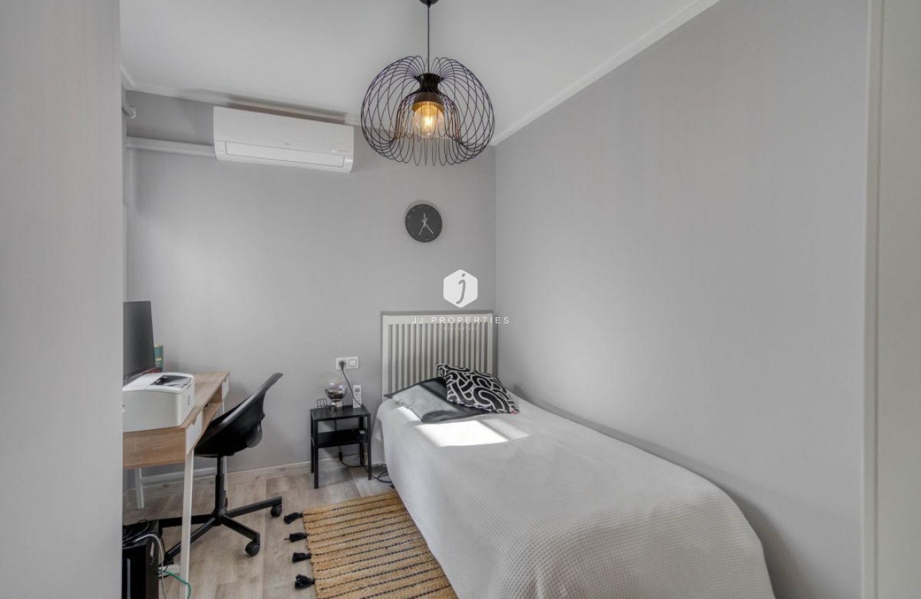 Segunda mano - Duplex -
Los Balcones - Costa Blanca