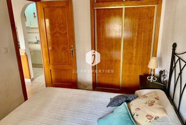 Segunda mano - Apartamento / piso -
Torrevieja - La Mata