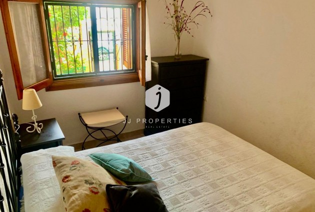 Segunda mano - Apartamento / piso -
Torrevieja - La Mata