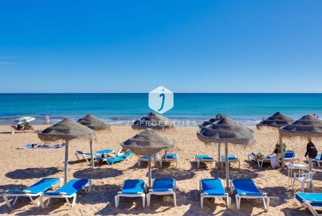 Segunda mano - Apartamento / piso -
Torrevieja - La Mata