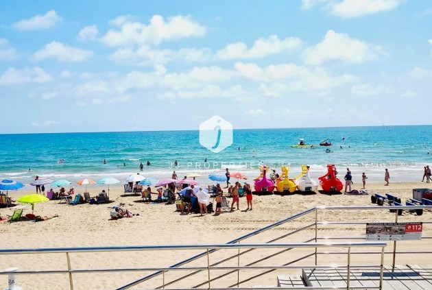 Segunda mano - Apartamento / piso -
Torrevieja - La Mata