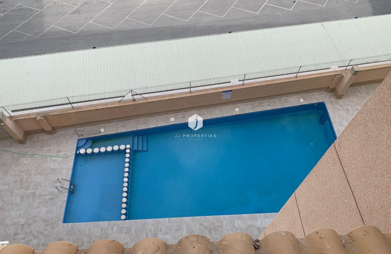 Segunda mano - Ático -
Torrevieja - El molino