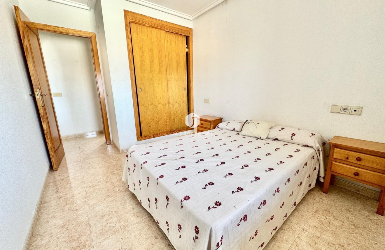 Segunda mano - Ático -
Torrevieja - El molino