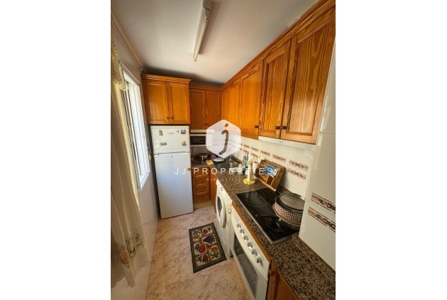 Segunda mano - Apartamento / piso -
Torrevieja - Habaneras