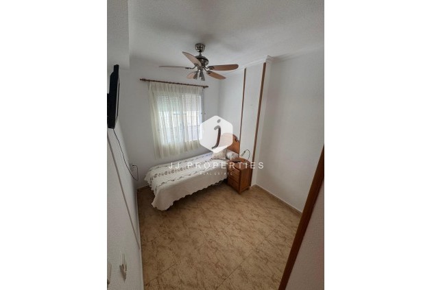 Segunda mano - Apartamento / piso -
Torrevieja - Habaneras