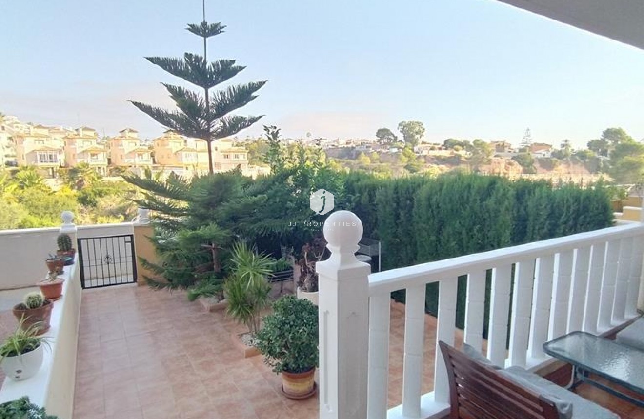 Segunda mano - Apartamento / piso -
Orihuela Costa - LOMAS CABO ROIG