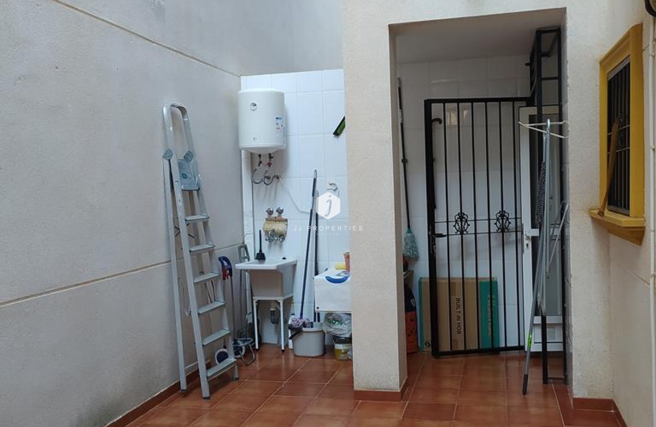 Segunda mano - Apartamento / piso -
Orihuela Costa - LOMAS CABO ROIG